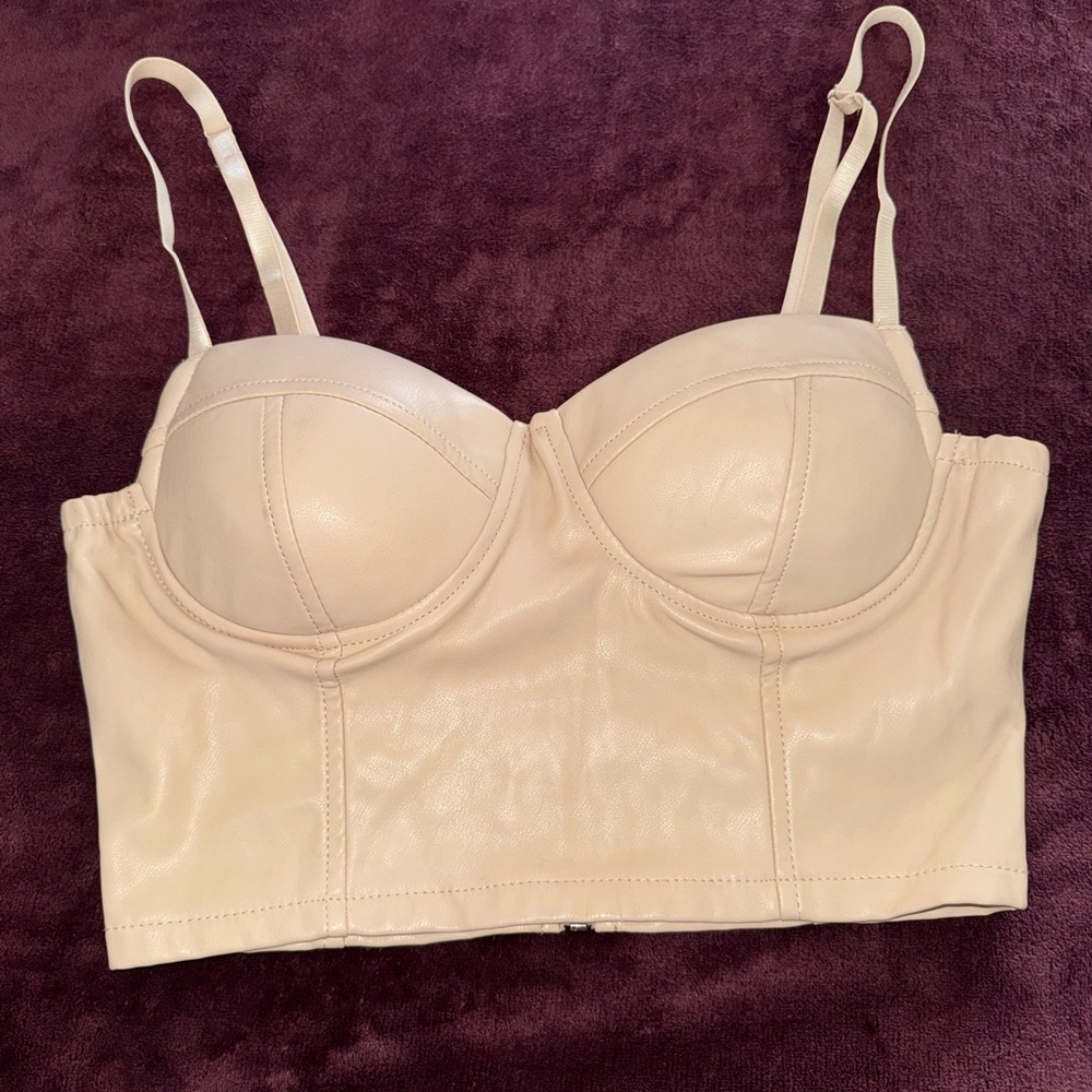 Iris Basic Cream Bustier Tank Top